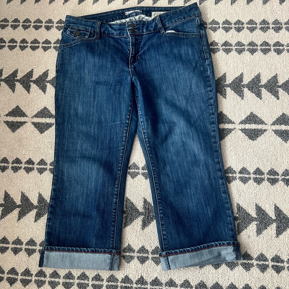 GAP cropped jeans